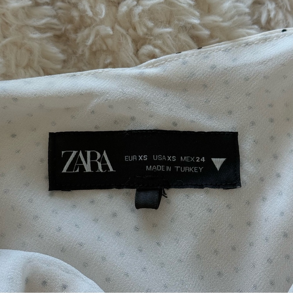 Zara Cream Maxi Dress with Polka Dots - Picture 5 of 5